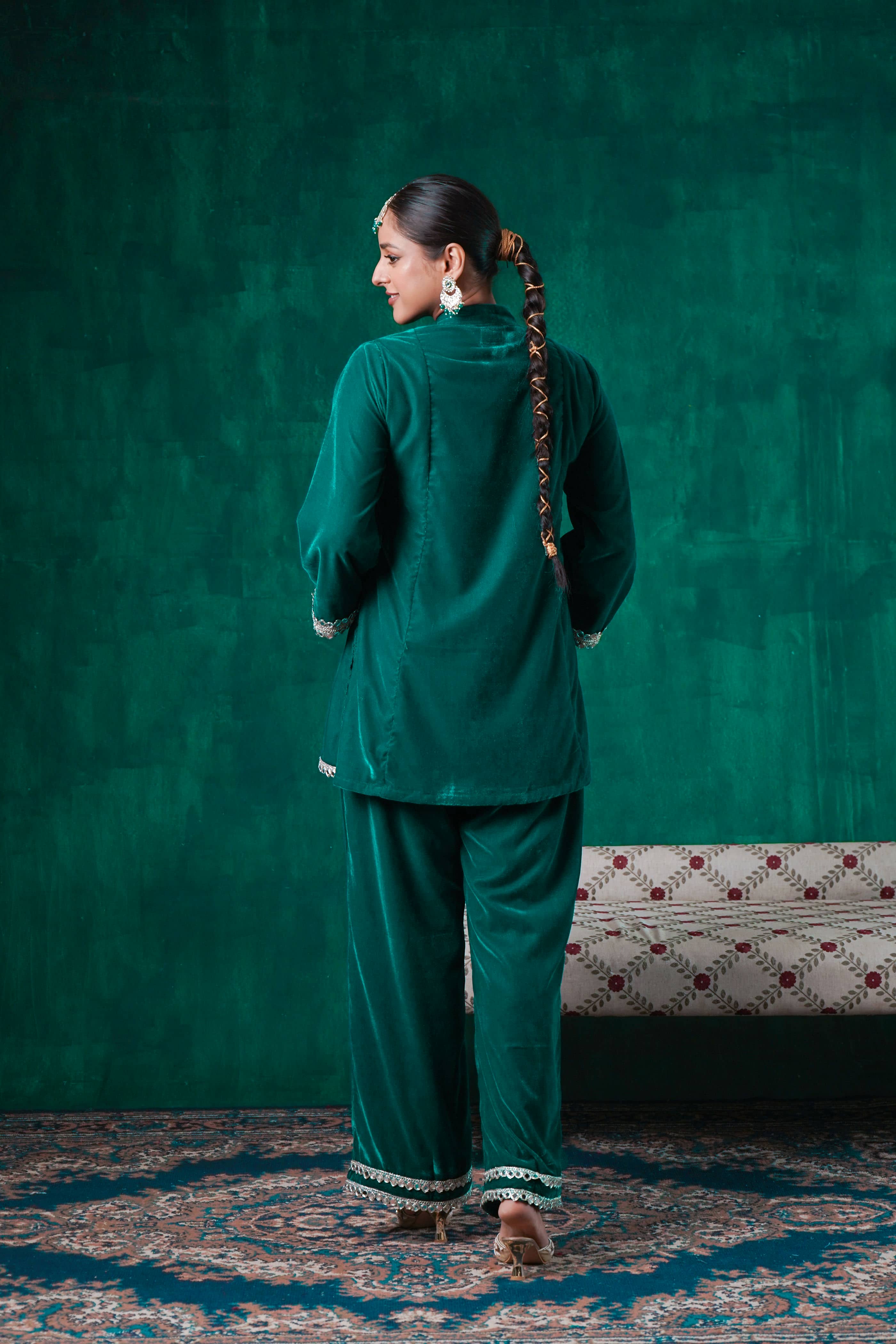 Rutba Green Velvet Mirrorwork Kurta With Pants - Image 4