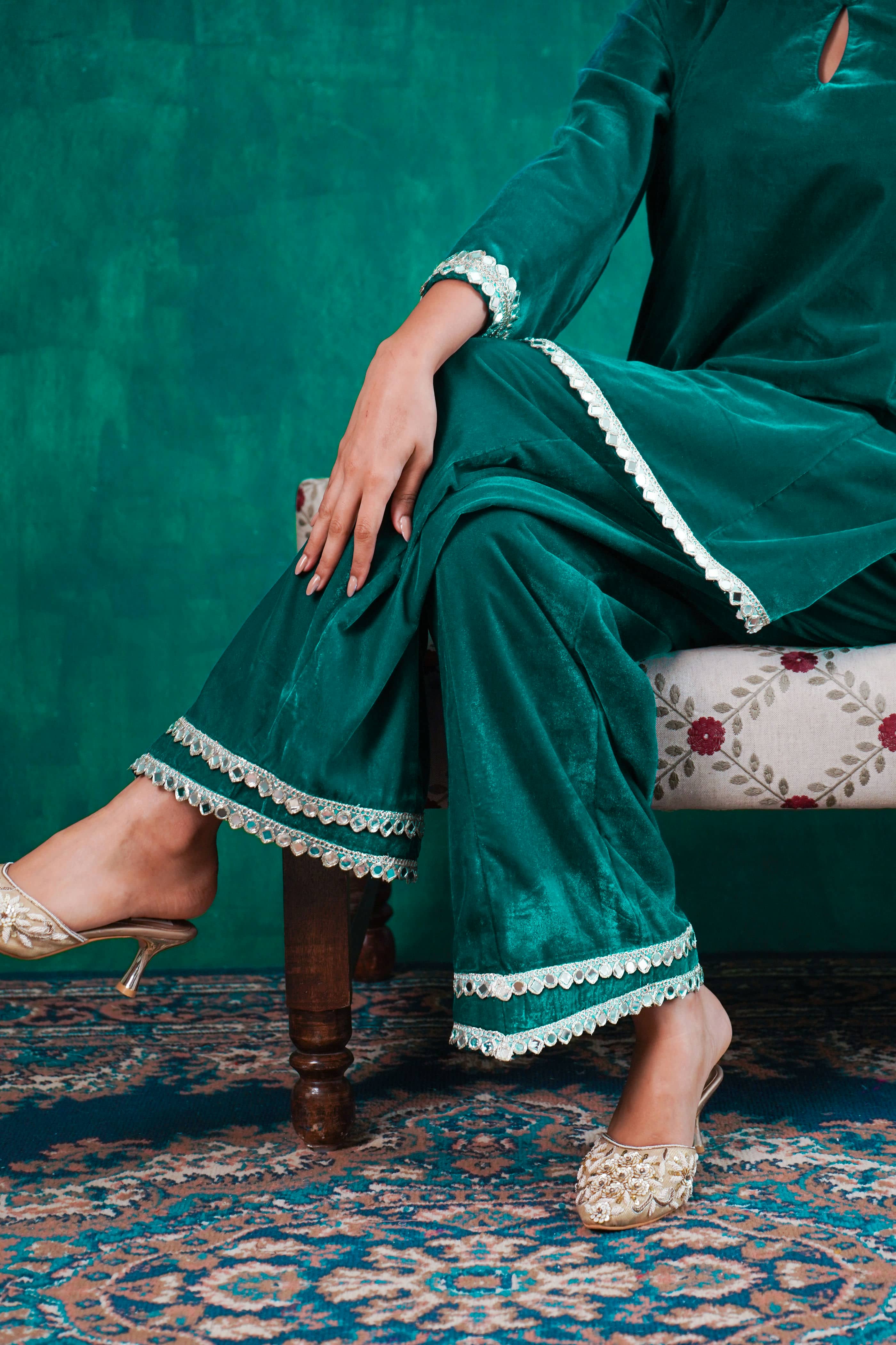 Rutba Green Velvet Mirrorwork Kurta With Pants - Image 5