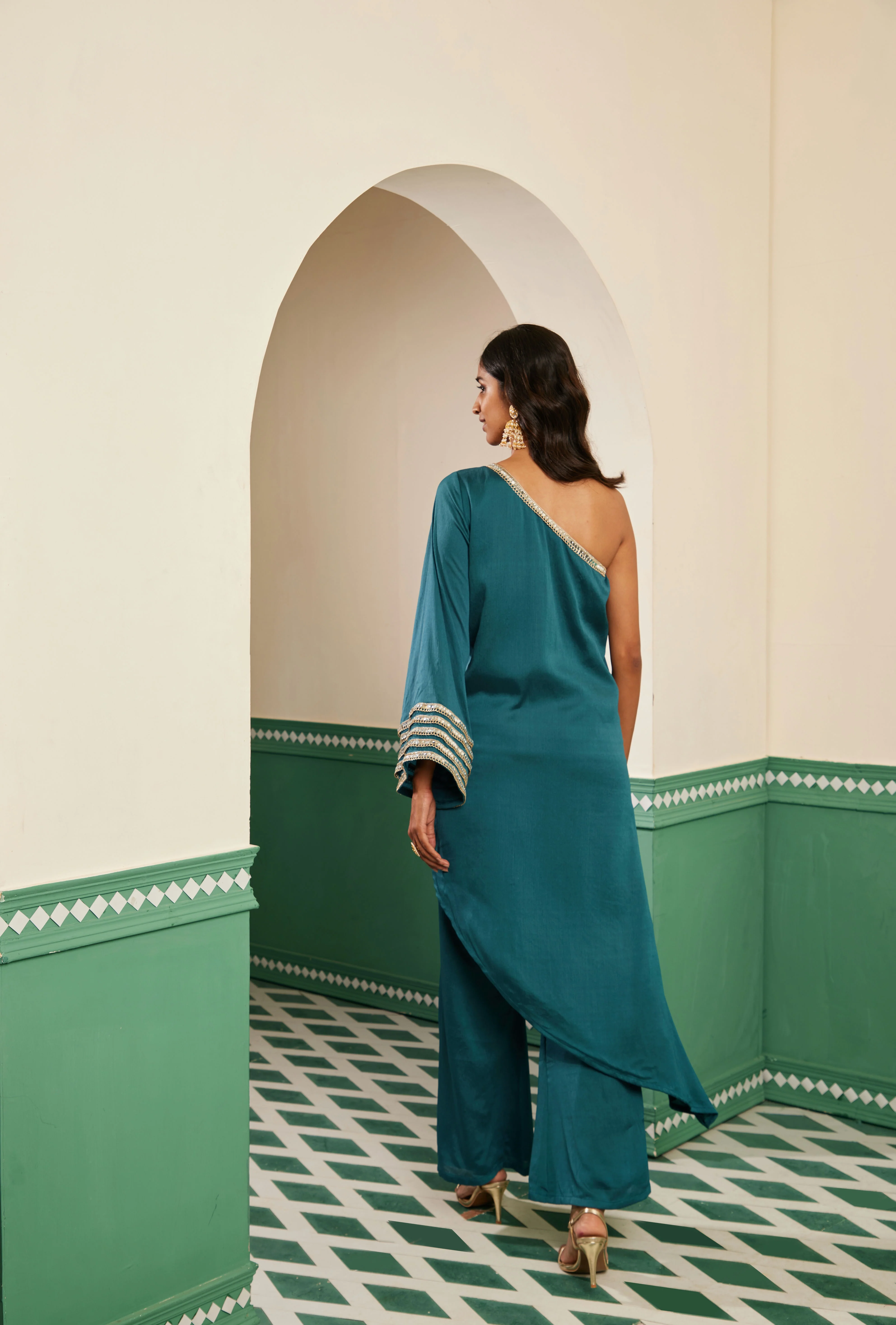 Sajda Teal Mirrorwork One shoulder Kurta - Image 4