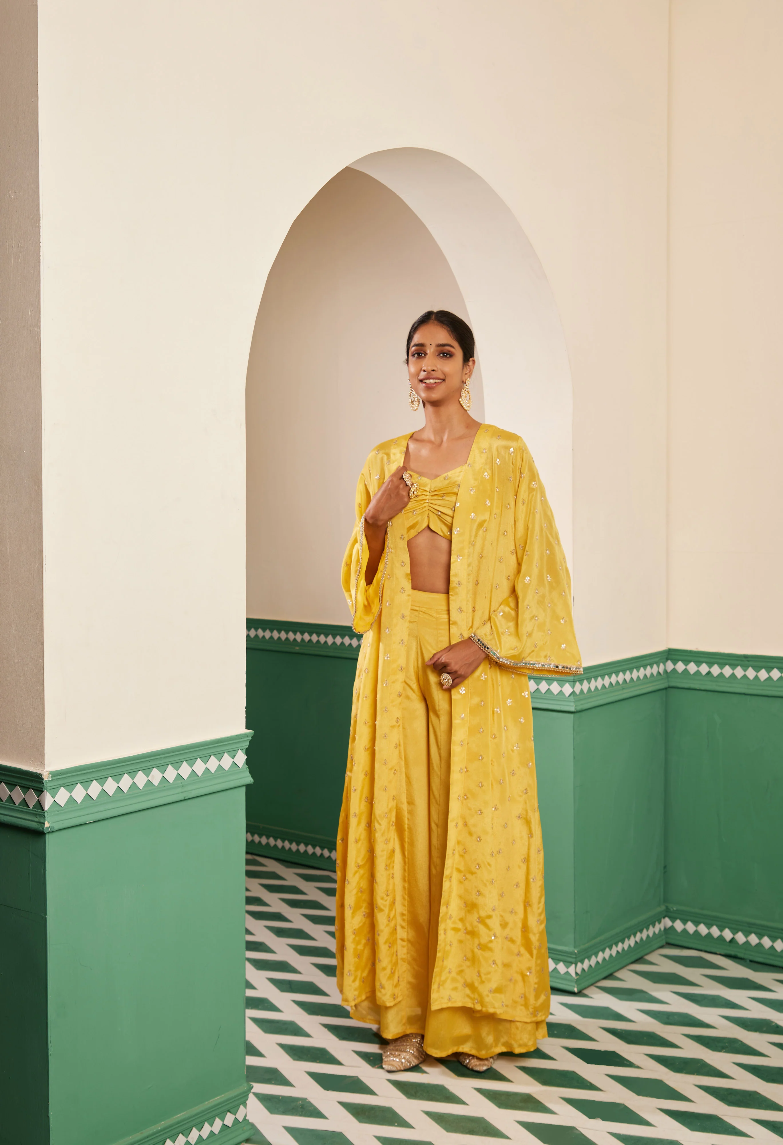 Sajda Yellow Overlay Set - Image 4